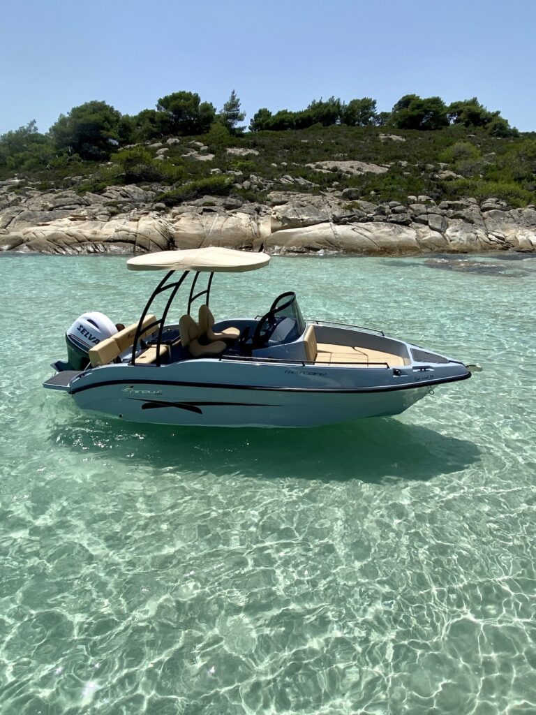 Nireus Ω53